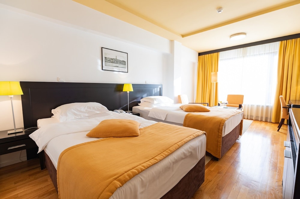 Hotel M — Belgrade — photo 4