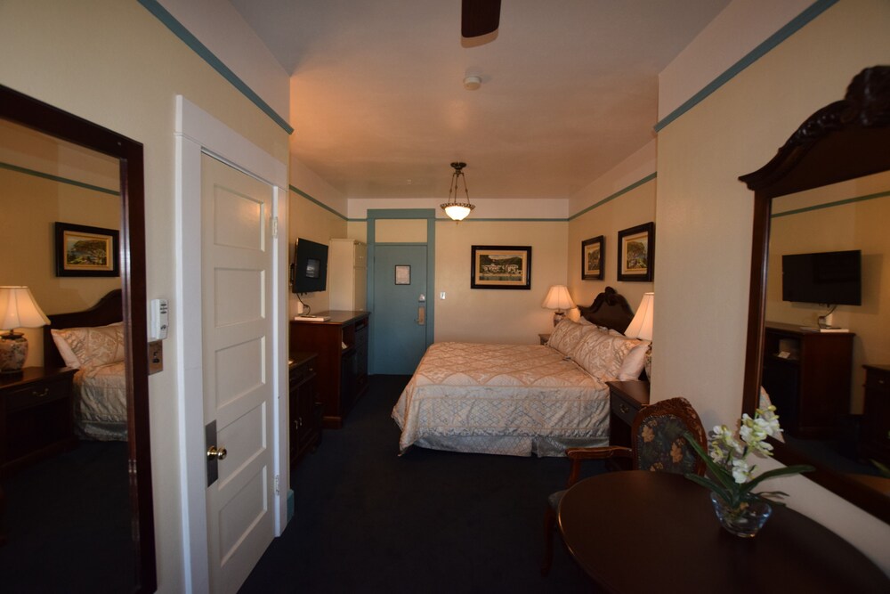 Studio 9 Hotel Catalina - photo 39