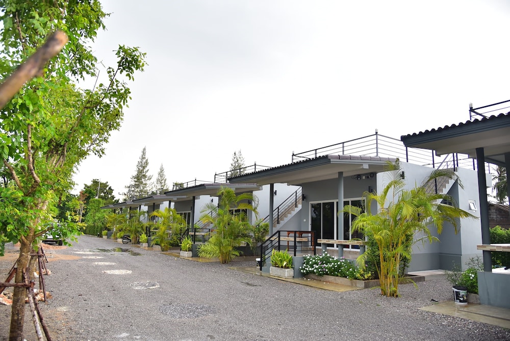 Sp View Resort in Sam Roi Yot, Thailand