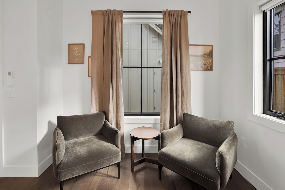 The Scout Boutique Cottages - photo 14
