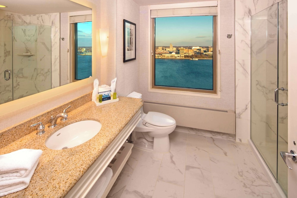 Hilton Philadelphia at Penn's Landing - photo 41