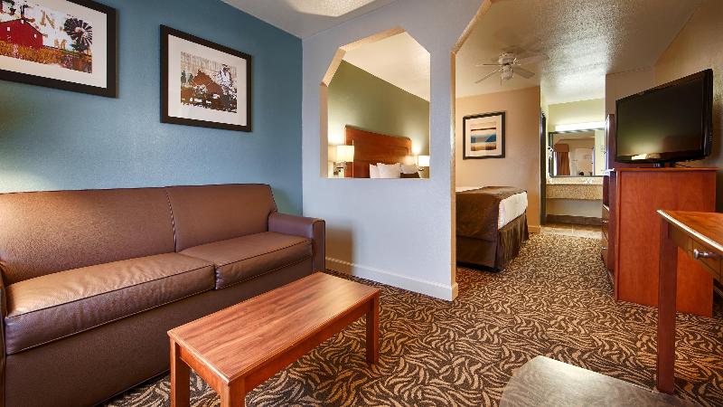Best Western Regency Inn & Suites - photo 25