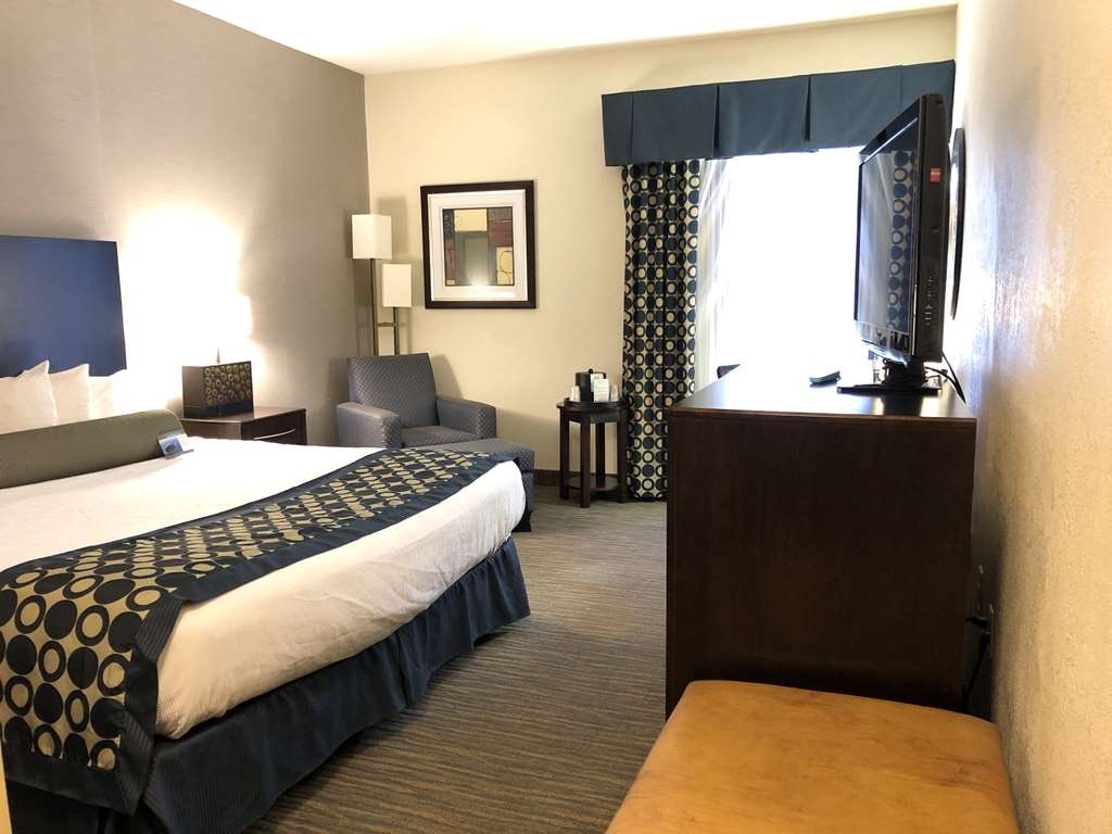 Best Western Plus Coldwater Hotel - photo 25