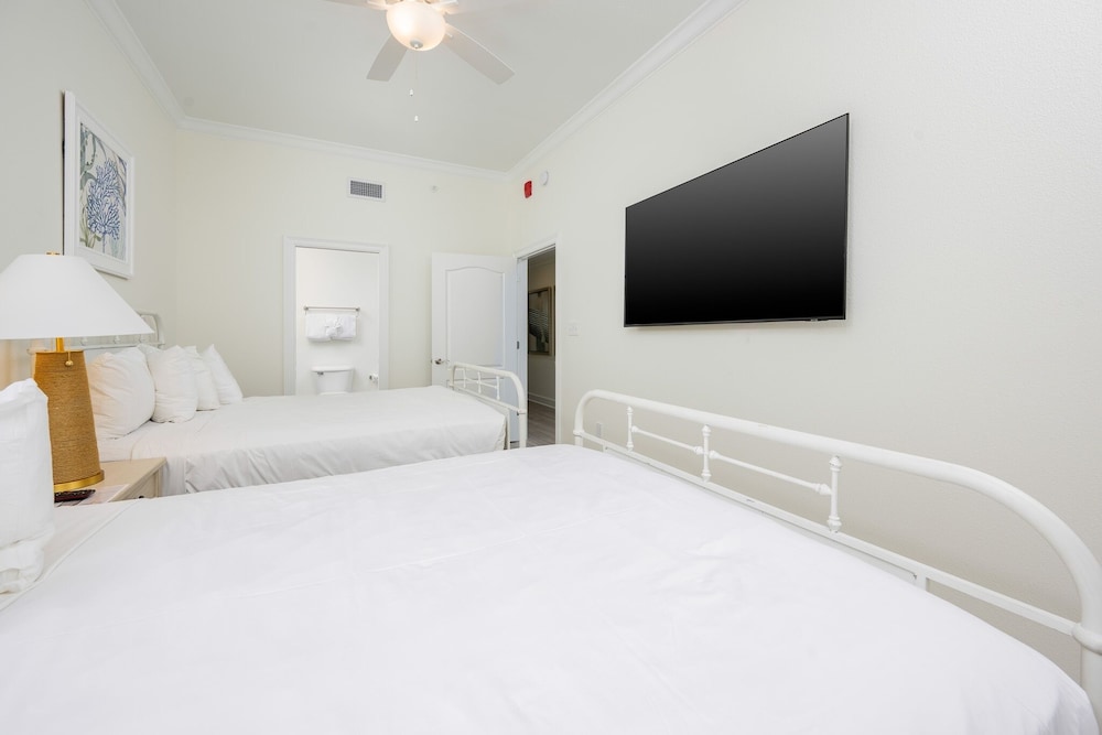 Phoenix Gulf Towers 2106 2 Bedroom Condo - photo 9