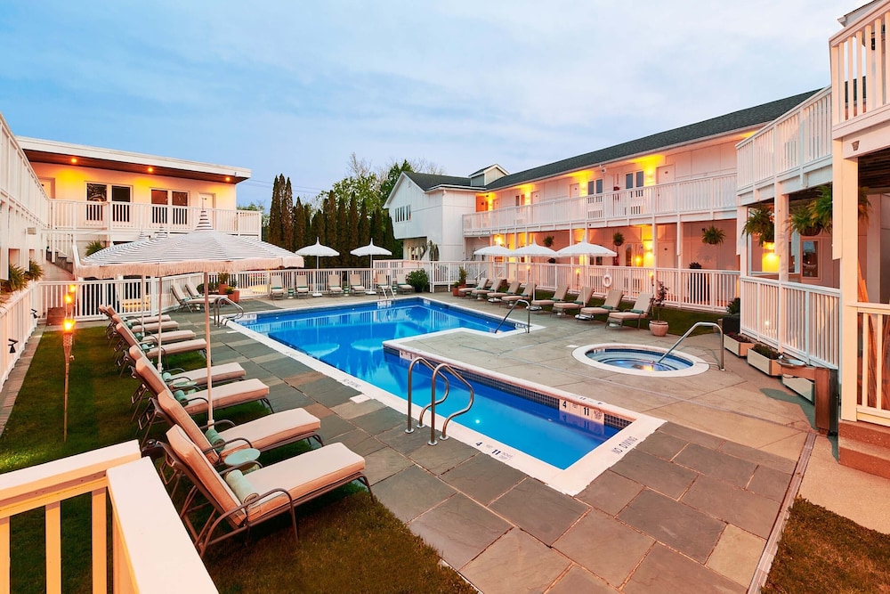 Greenporter Hotel - photo 52