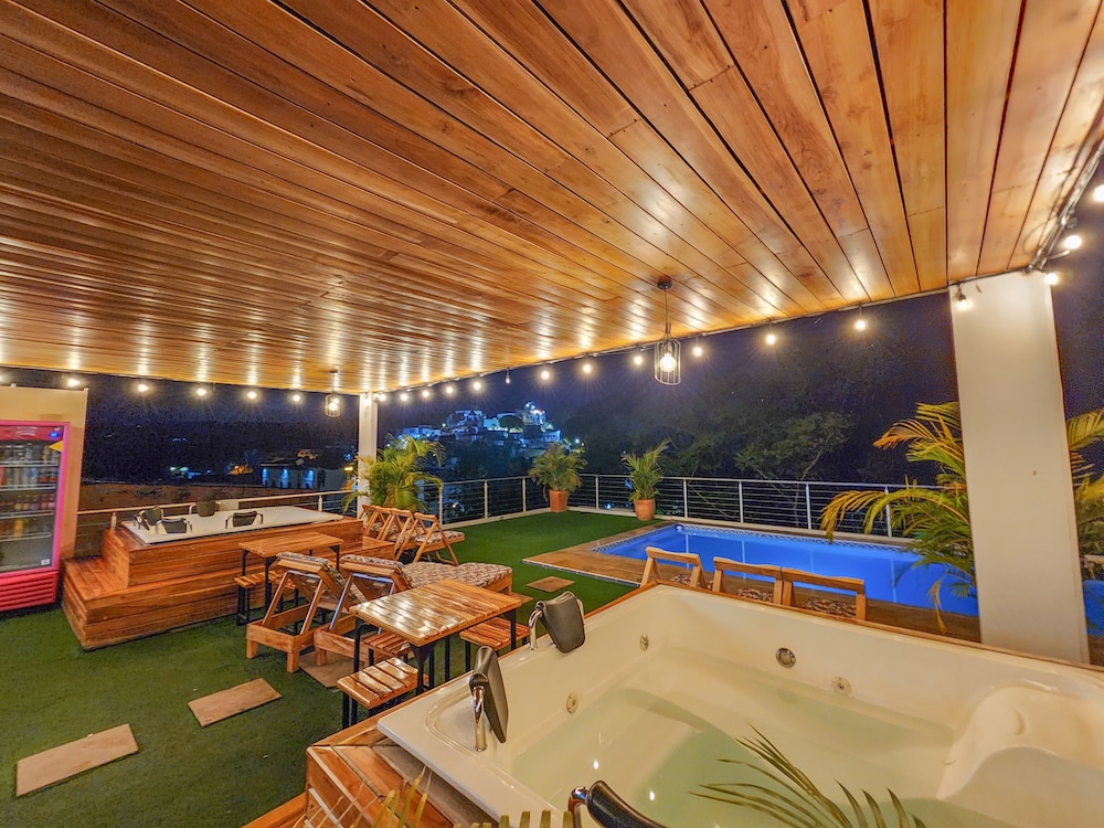 Miradores Del Paraiso — hotel in Puerto Triunfo