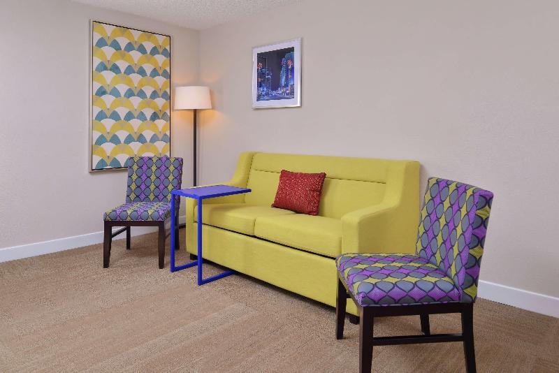 Hampton Inn Greensboro East - photo 84