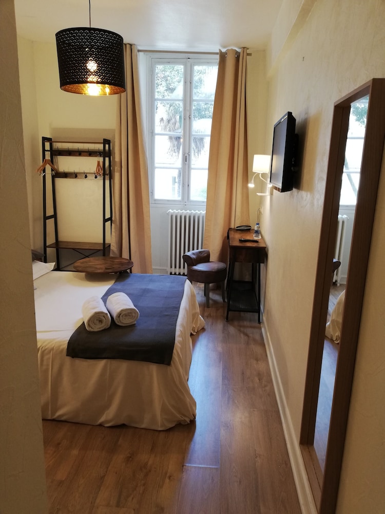 Hotel Saint Daniel in Nantes, France