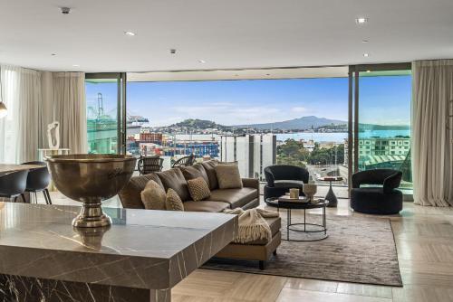 4BD Parnell Penthouse with Breathtaking Views — 4-Star Luxury Hotel in Auckland, New Zealand