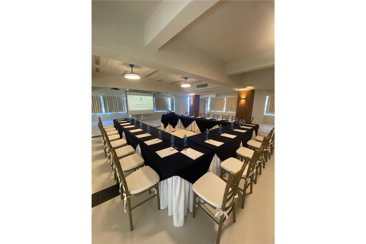 One of your most memorable nights can be enjoyed with all our comfort and impeccable service!