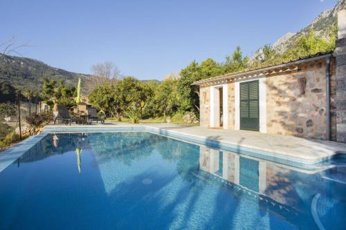 Es Tarongers — Soller