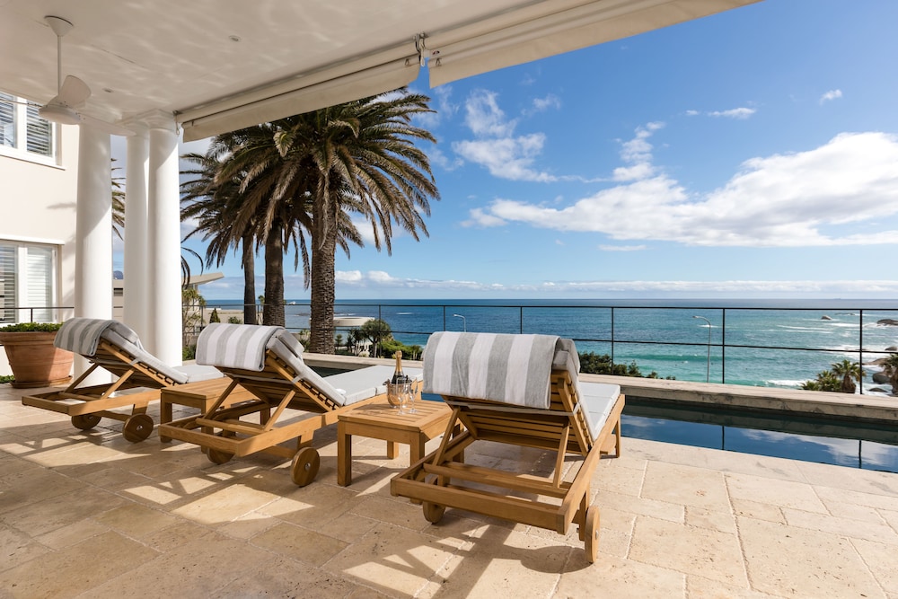 Claybrook — 4-Star Luxury Hotel in Cape Town, South Africa