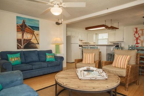 Sunkissed 2 by Oak Island Accommodations - photo 7