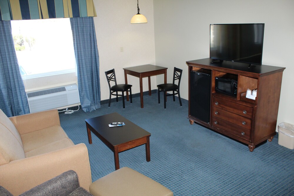 Baymont by Wyndham Branson Theatre District - photo 50