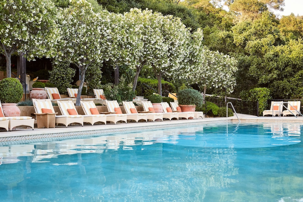 Auberge Du Soleil - photo 39