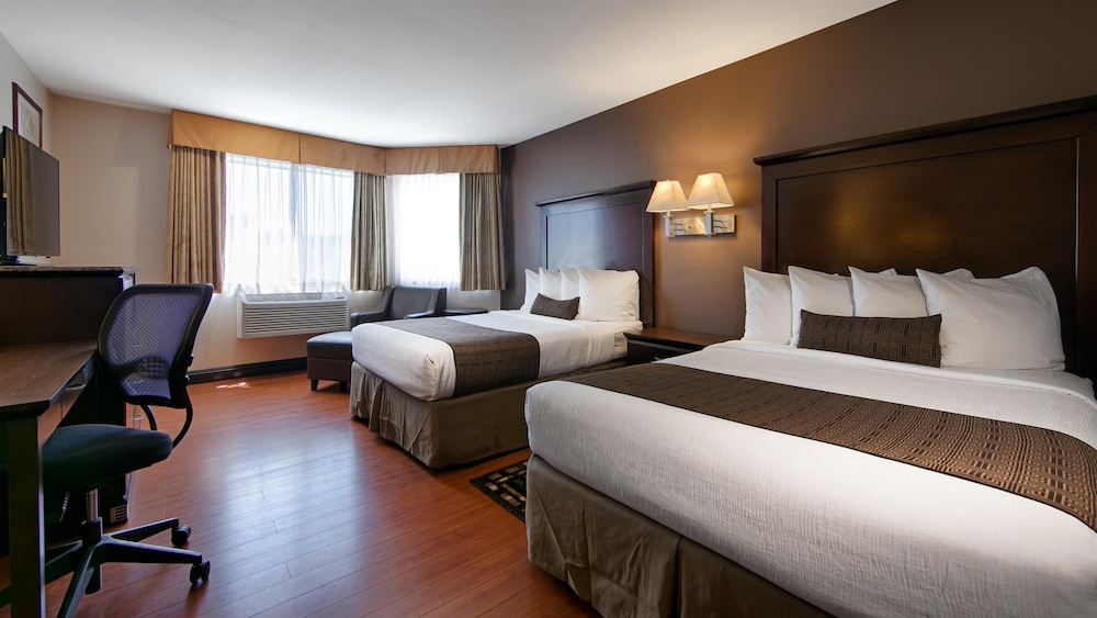 Best Western Plus Dragon Gate Inn - photo 7