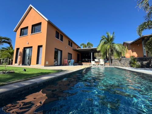 Villa Naiya — 4-Star Luxury Hotel in Saint-Paul, Réunion