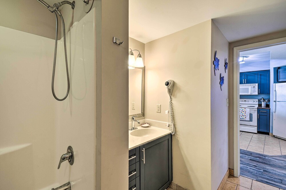 2 Mi to Ocean: Waterfront Resort Condo in Nmb - photo 7