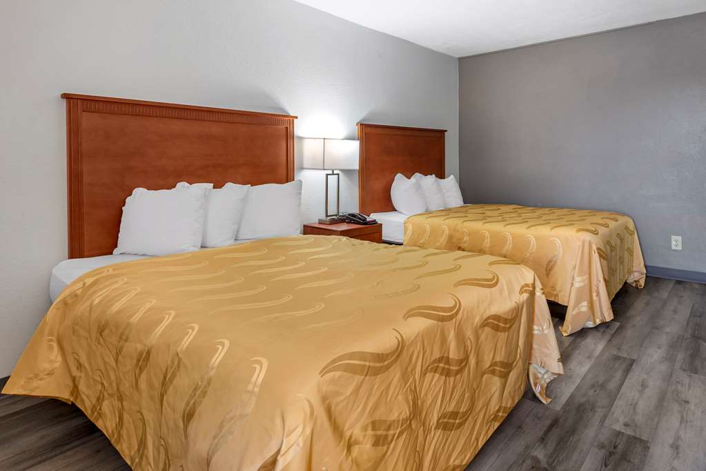 Quality Inn Fayetteville near Fort Bragg - photo 16