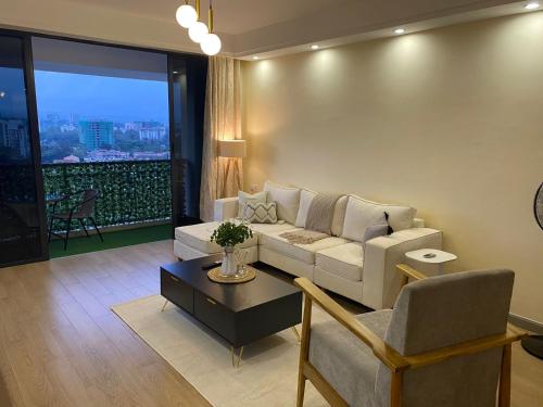 2 Bedroom Exquisite Apartment at SIAYA PARK by Manna Stays