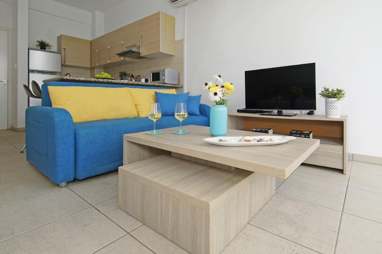 MERYL Coralli Beachfront Apartment