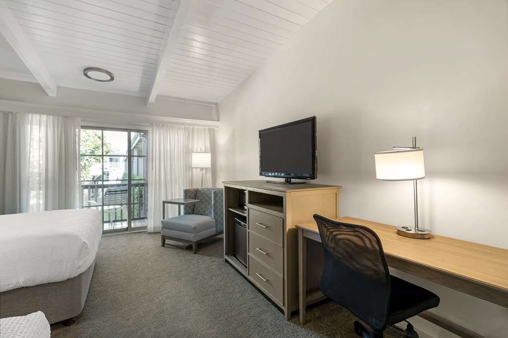 Best Western Plus Santa Barbara - photo 19