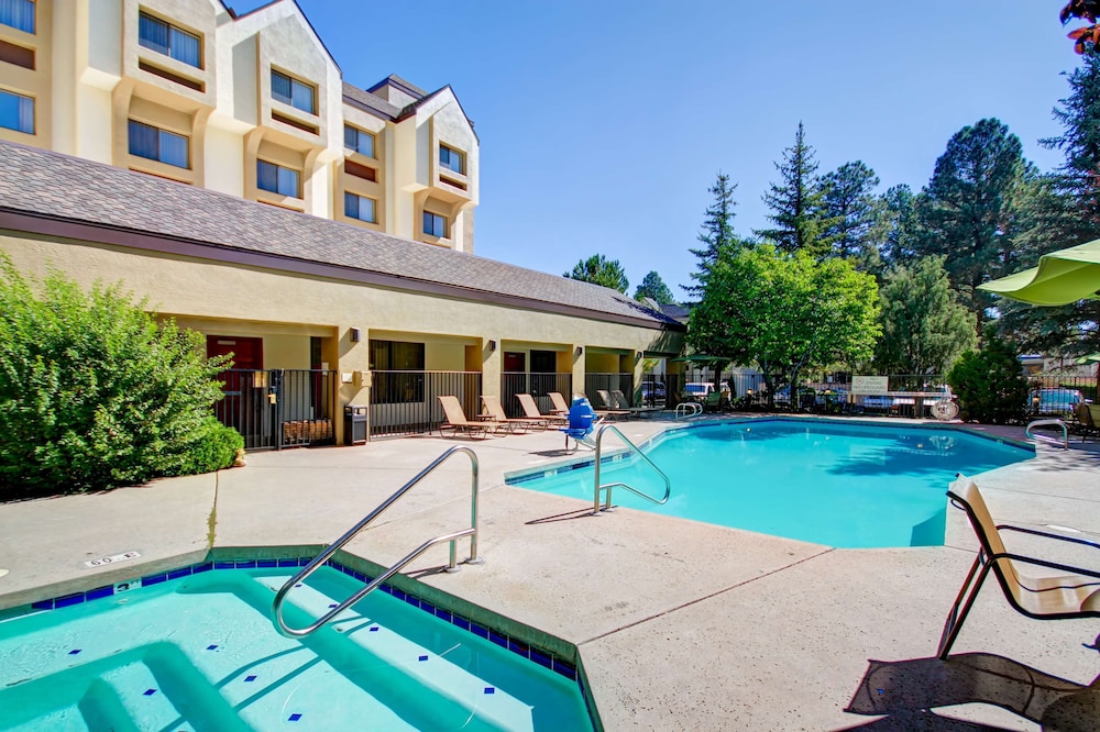 DoubleTree by Hilton Hotel Flagstaff - photo 51