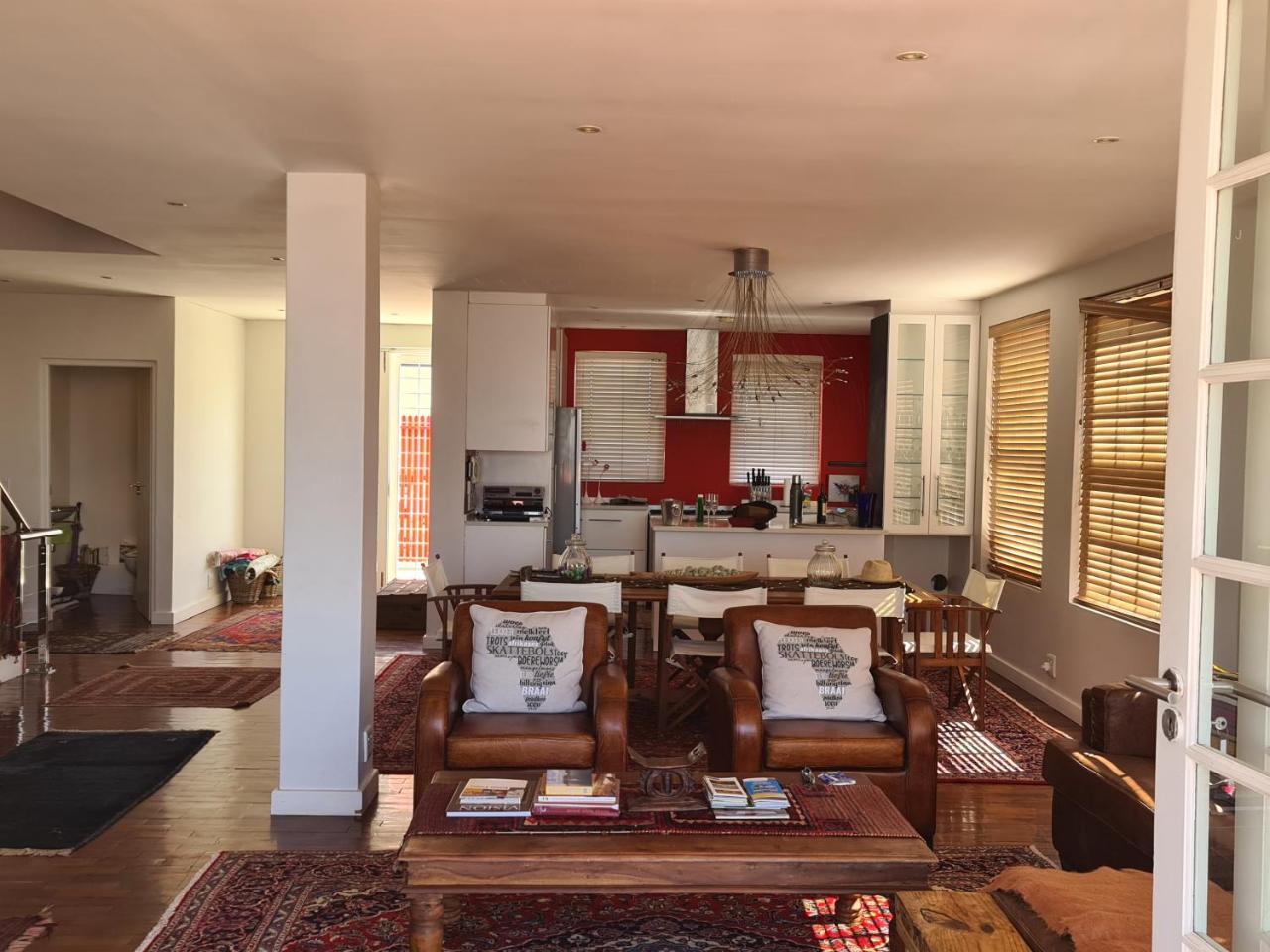 Table Mountain View Villa