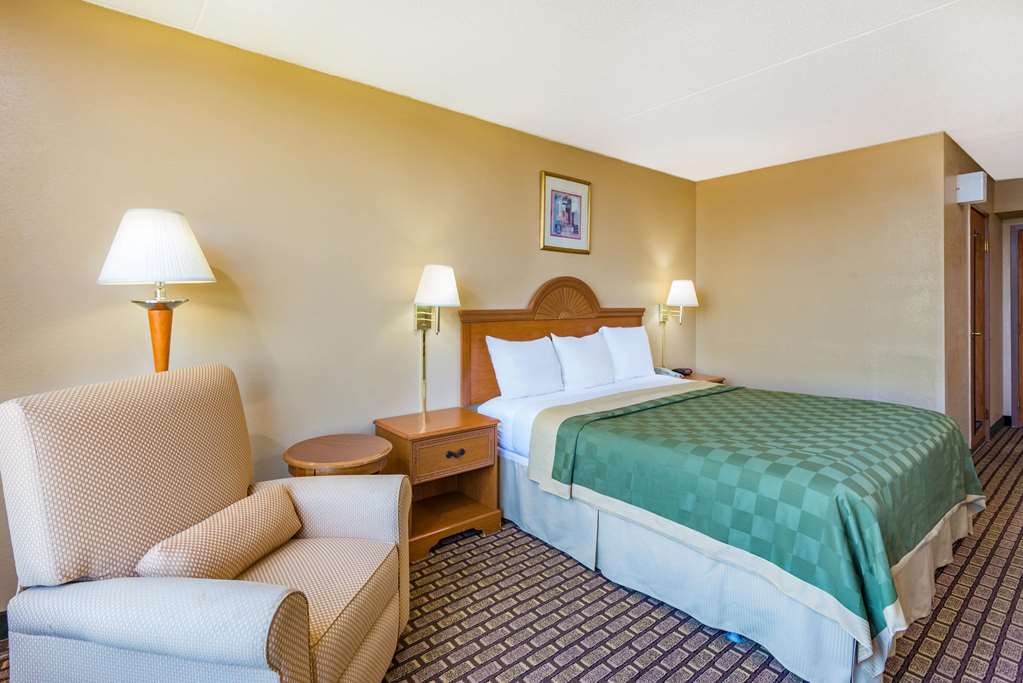 Ramada by Wyndham West Atlantic City - photo 24