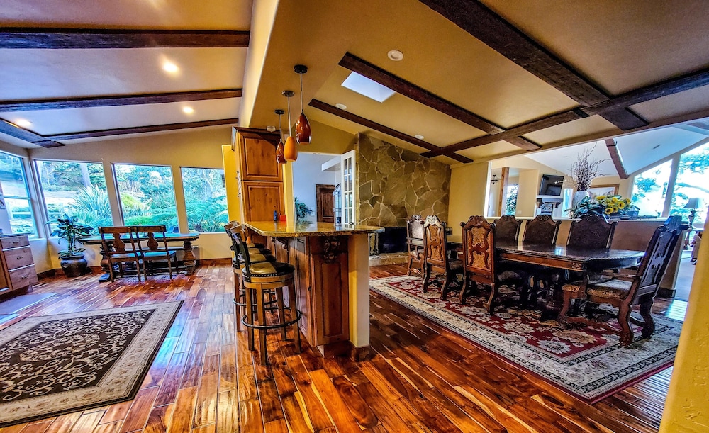 Lx18: Golfer's Dream Retreat Estate - photo 29