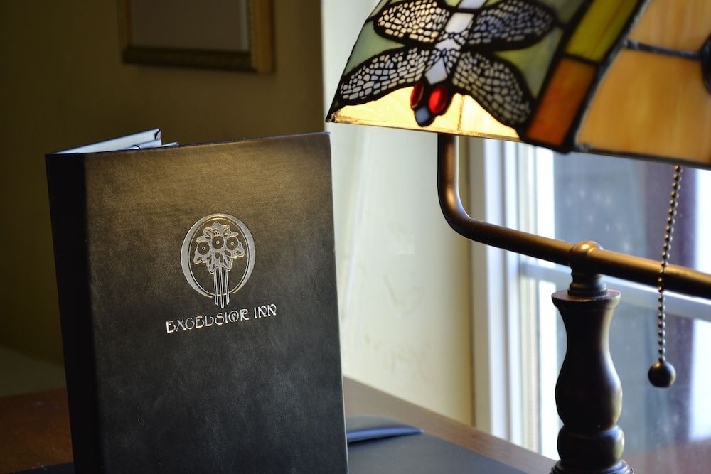 Excelsior Inn - photo 11