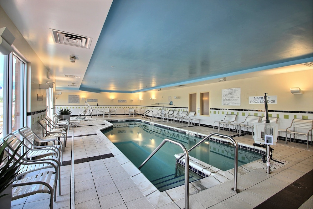 Fairfield Inn & Suites by Marriott Milwaukee Airport - photo 59
