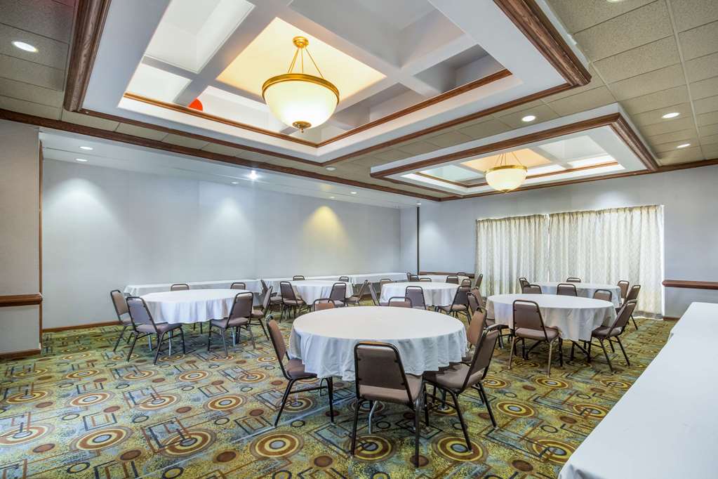 Quality Inn & Suites Kansas City Independence I 70 East - photo 26