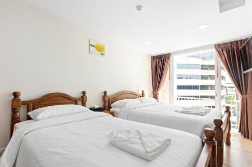 Royale 8 Ville Guest House