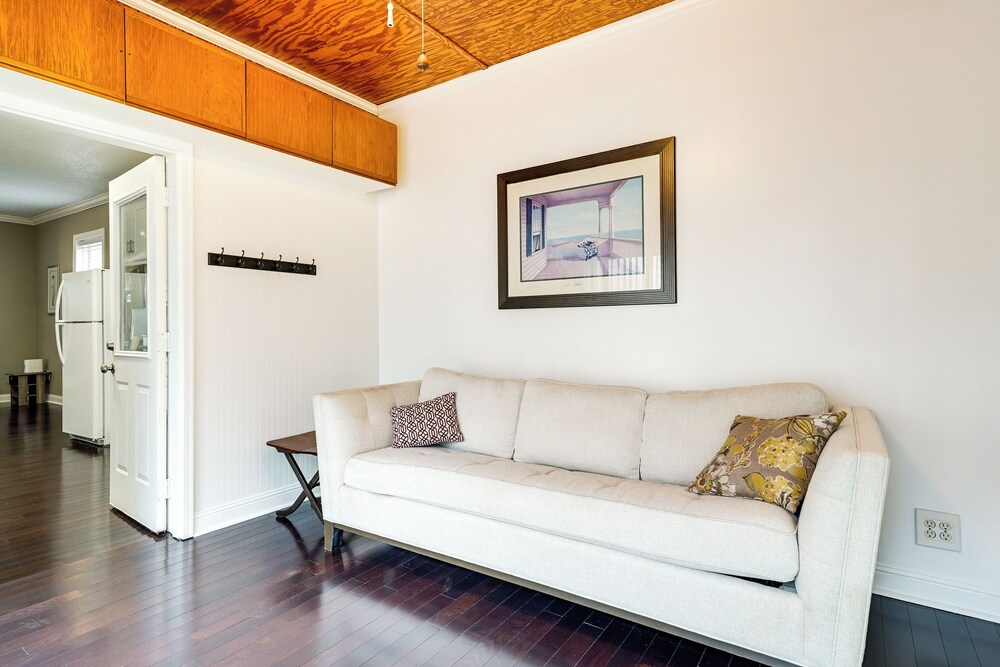 Downtown Wilmington Home: Walk to Cape Fear River - photo 8