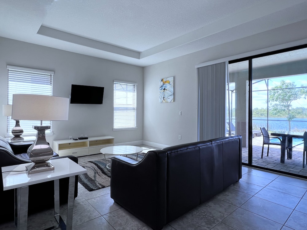 Balmoral Resort 138aa 4 Bedroom Home by Redawning - photo 11