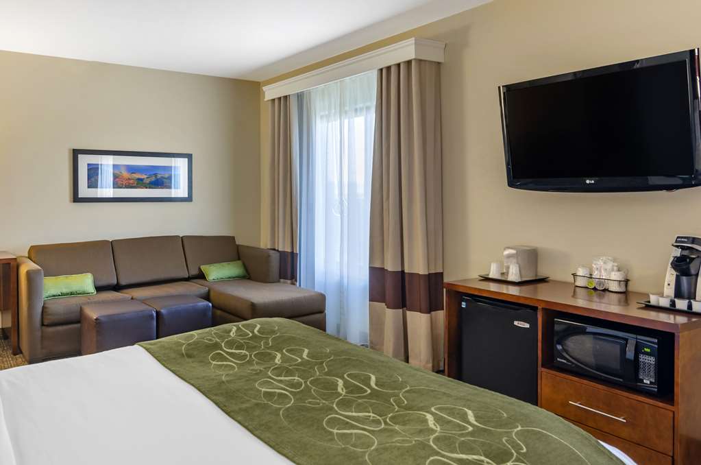 Comfort Suites Helena Airport - photo 22