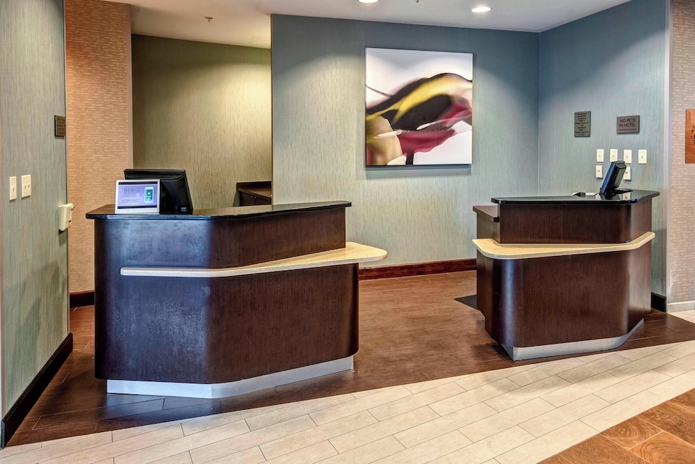 Courtyard by Marriott Newport News Airport - photo 4