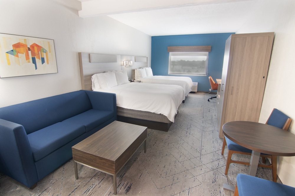 Holiday Inn Express & Suites Ft. Lauderdale Airport West by IHG - photo 34