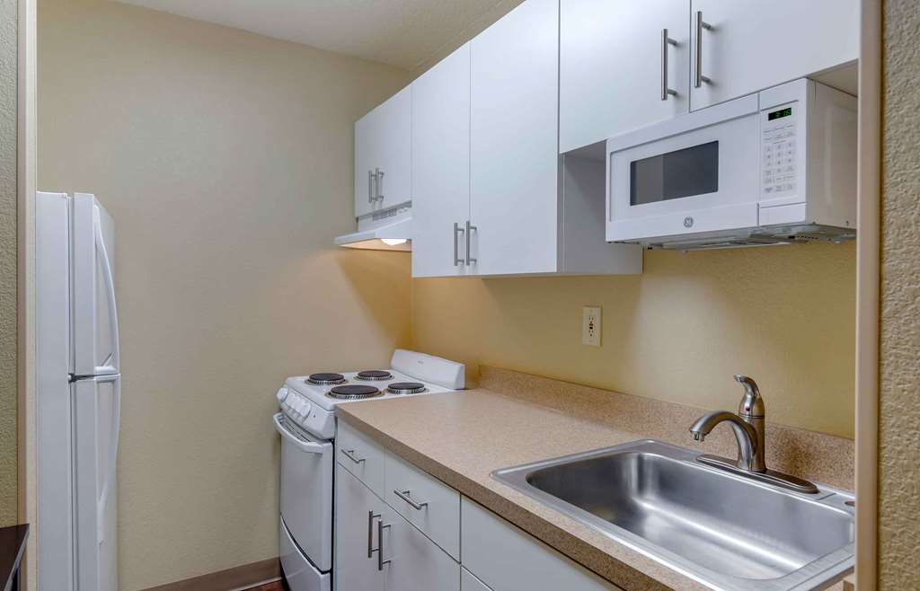 Extended Stay America Select Suites Atlanta Vinings - photo 8