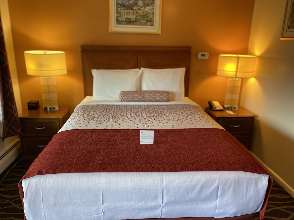 Cozy Corner Motel - photo 10