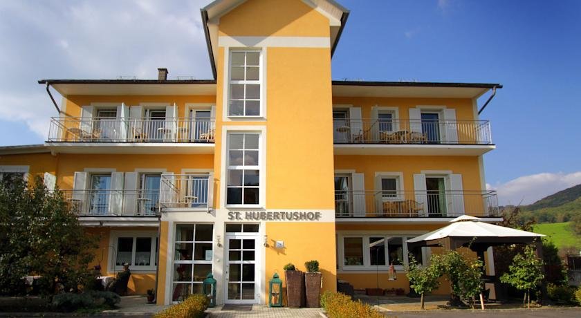 Hotel St. Hubertushof — hotel in Bad Gleichenberg