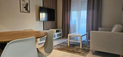 Apartmani Maris Rab — 4-Star Luxury Hotel in Rab, Croatia