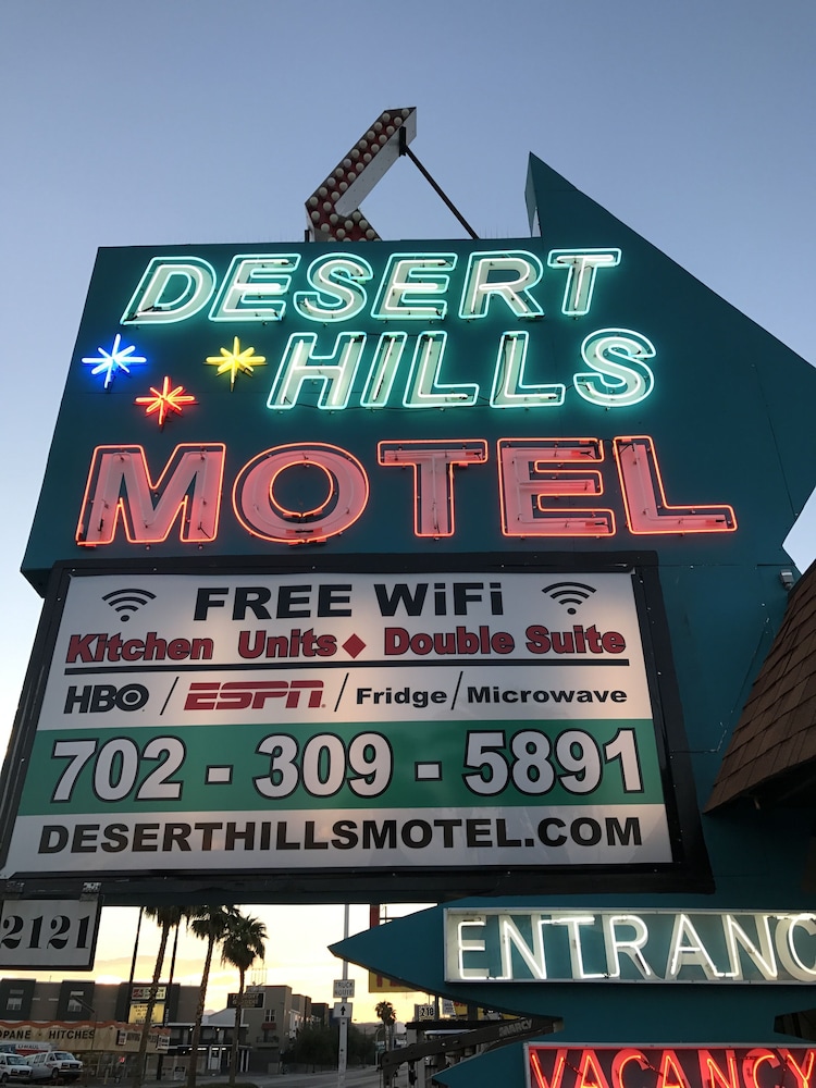 Desert Hills Motel - featured photo