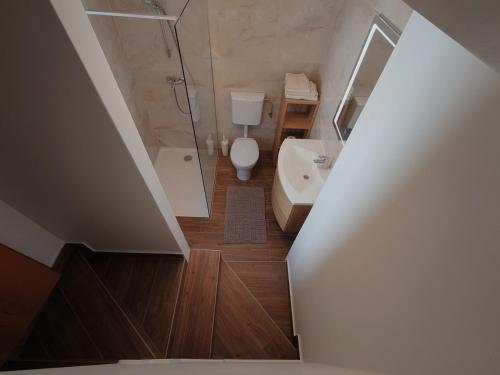 Apartment in Kampor with sea view balcony air conditioning WiFi — 4-Star Luxury Hotel in Kampor, Croatia