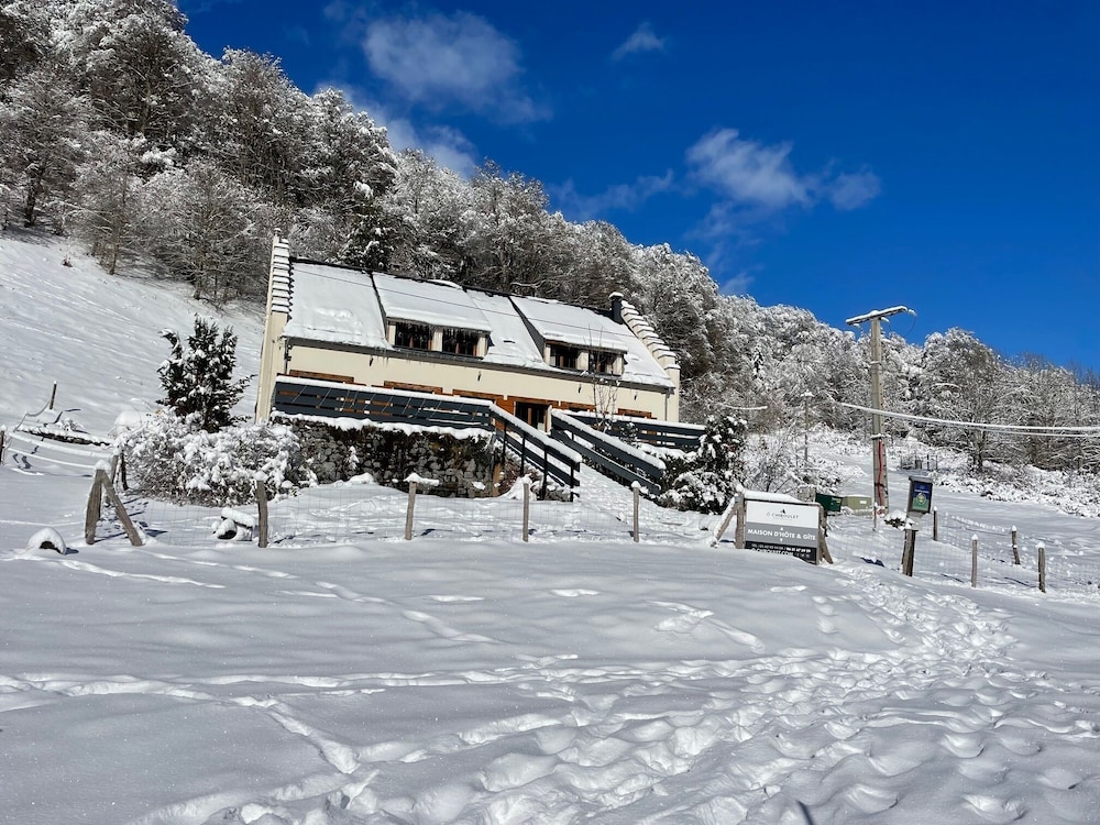 Le Refuge de L’isard in Bagneres-De-Bigorre, France