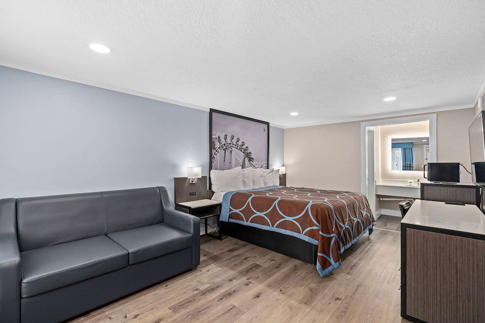 Super 8 by Wyndham Kissimmee Orlando - photo 19