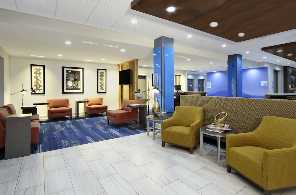 Holiday Inn Express & Suites Lake Charles South Casino Area by IHG - photo 114
