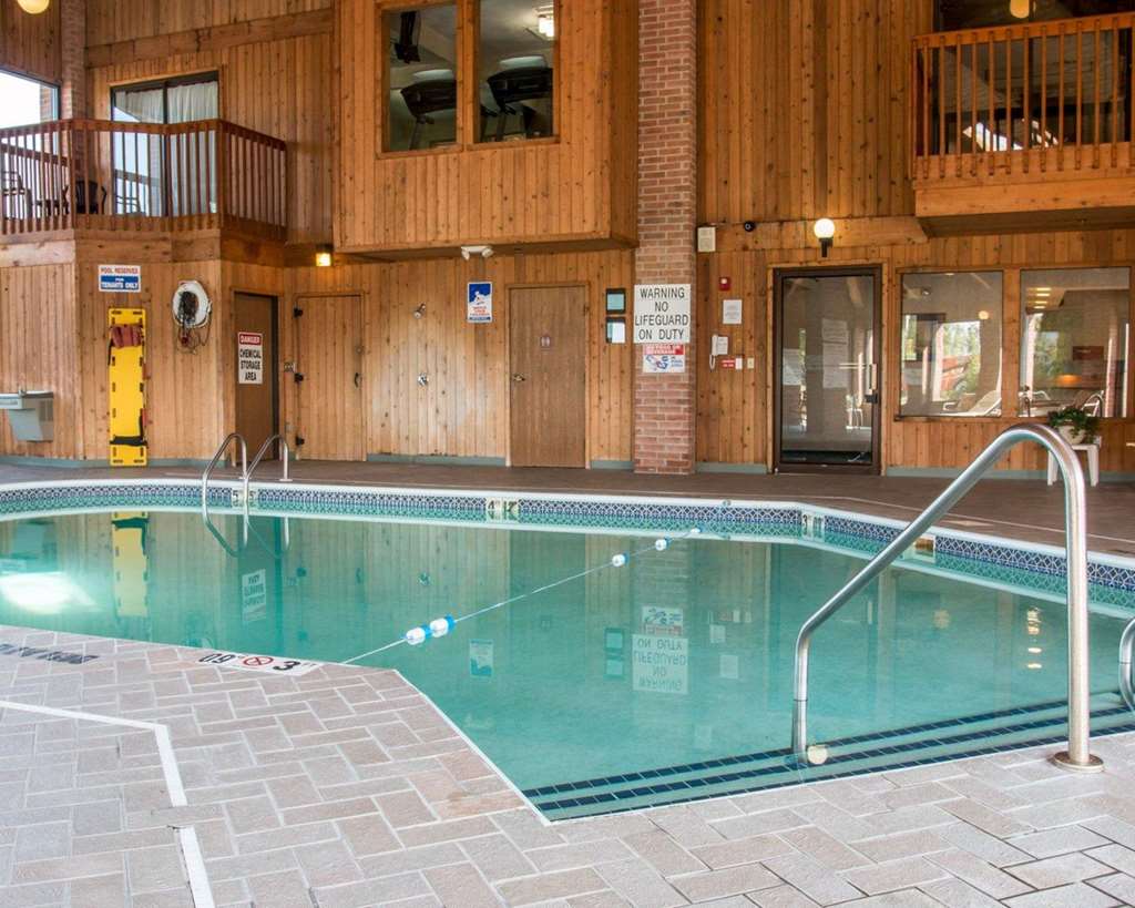 Quality Inn Hudsonville South - photo 23