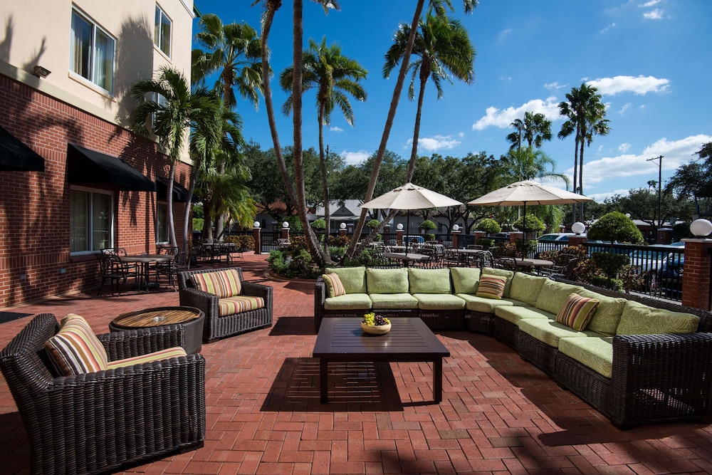 Hilton Garden Inn Tampa Ybor Historic District - photo 32